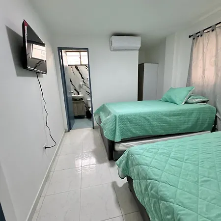 Apartamento Serene & Comfy Retreat 2min To Parking Cartagena